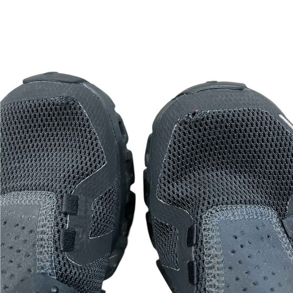 On Running Women's Black Trail Sneakers - Picture 4 of 7